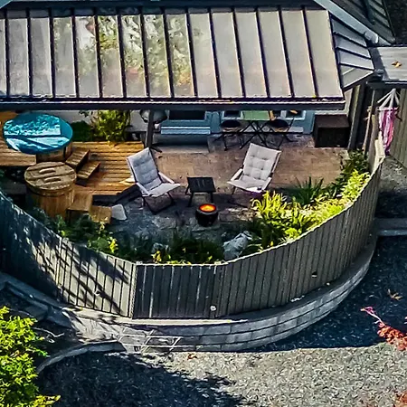 Manna House Apartment Denman Island Exterior photo
