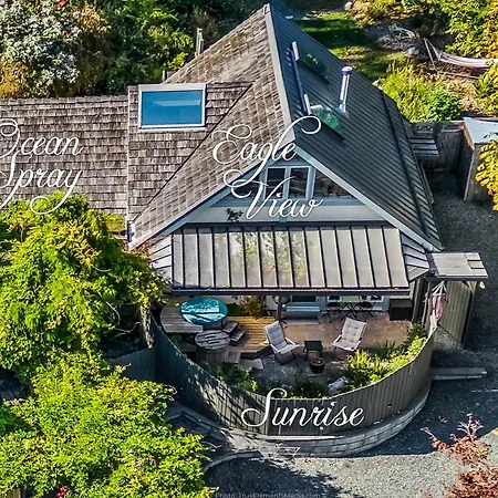 Manna House Apartment Denman Island Exterior photo